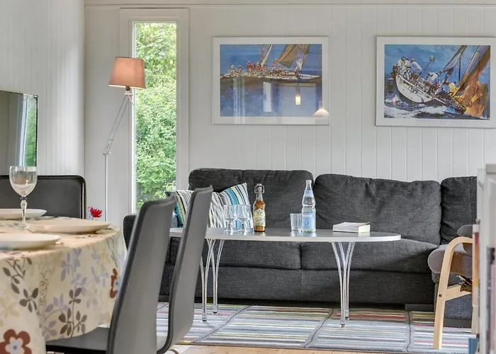 Сasa de vacaciones Jenny - 140m From The Sea By Interhome *